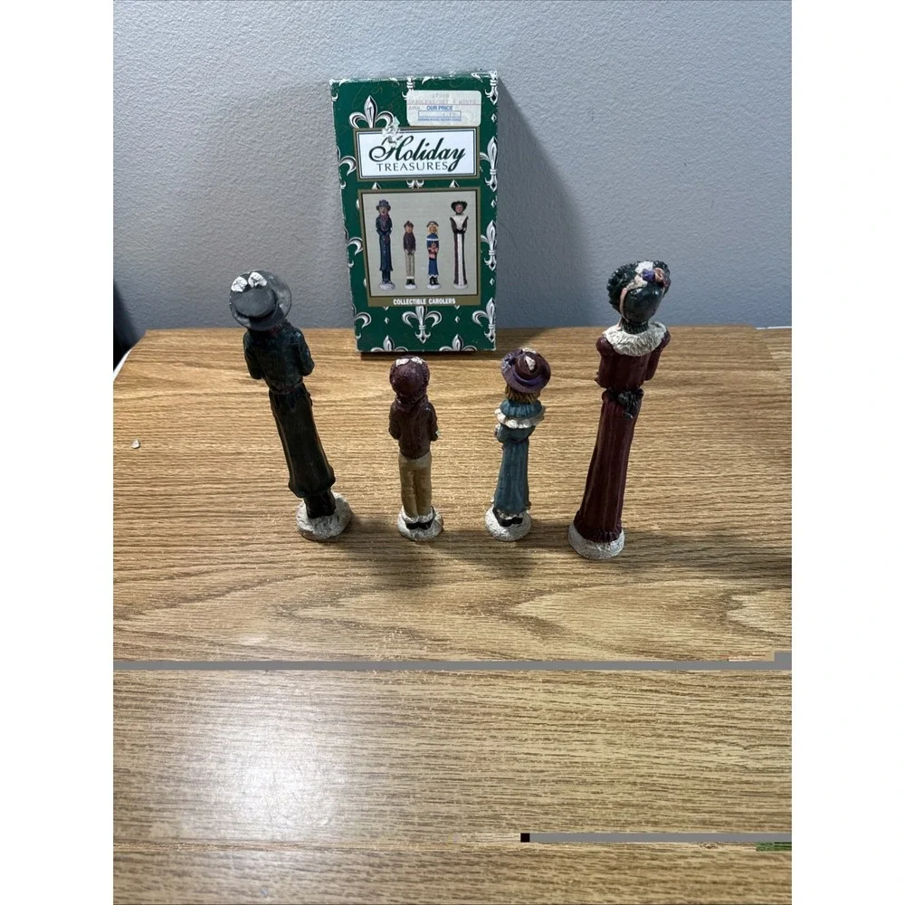 Windsor Collection‎ 4 Christmas Carolers Pencil Figurines Singing